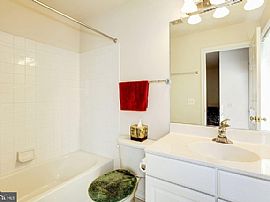 5373 Crimson Sky Ct, Centreville, Va  in Centreville, VA (Photo 6 of 12)