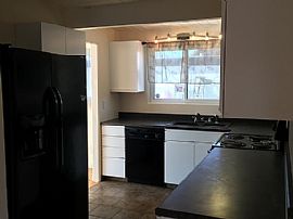   $2,000/mo3 Bd2 Ba1,188 Sqft  1430 S Clermont St, Denver, Co 8 in Denver, CO