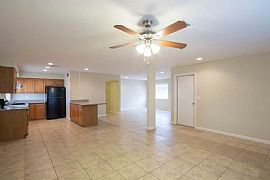 3829 W Acapulco Ln, Phoenix, Az 85053 in Phoenix, AZ (Photo 3 of 6)