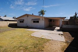 2312 N 51st Dr, Phoenix, Az 85035 in Phoenix, AZ (Photo 6 of 6)