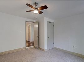 Condo For Rent in Austin, TX (Photo 8 of 11)