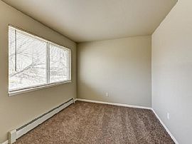 1885 Terry St Apt 13, Longmont, Co  in Longmont, CO (Photo 10 of 11)