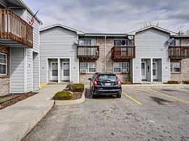 1885 Terry St Apt 13, Longmont, Co  in Longmont, CO (Photo 11 of 11)