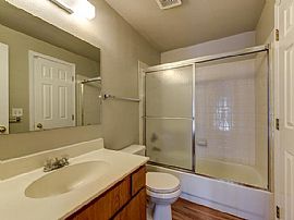 1885 Terry St Apt 13, Longmont, Co  in Longmont, CO (Photo 6 of 11)