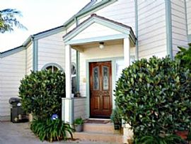 Bright and Cheery Town-Home!  in Redondo Beach, CA