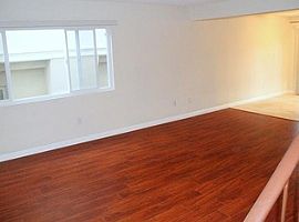 Beautiful Large 2 Bedroom Townhouse   in Redondo Beach, CA (Photo 4 of 9)