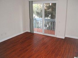 Beautiful Large 2 Bedroom Townhouse   in Redondo Beach, CA (Photo 7 of 9)