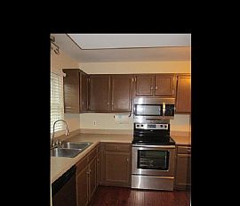  128 King George Ct, Jacksonville, Nc  3bd ,2.5bath  in Jacksonville, NC (Photo 2 of 6)