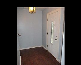  128 King George Ct, Jacksonville, Nc  3bd ,2.5bath  in Jacksonville, NC (Photo 3 of 6)