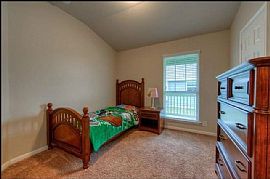 Nice 3 Bedroom Home in Pflugerville, TX (Photo 2 of 8)