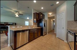 Nice 3 Bedroom Home in Pflugerville, TX (Photo 6 of 8)