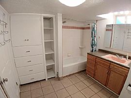 386 N 800 E, Bountiful, Ut  in Bountiful, UT (Photo 5 of 12)