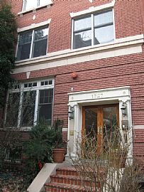 Great Location! 1 Bedroom in Dupont Circle! in Washington, DC