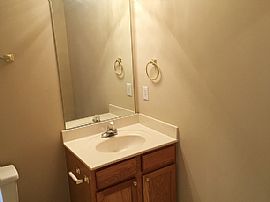   $1,250/mo3 Bd2 Ba1,729 Sqft  2047 Plantation Pkwy, Moody, Al  in Moody, AL (Photo 4 of 12)