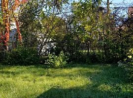 A 3 Bedroom with 1 Baths in Detroit, MI (Photo 9 of 9)