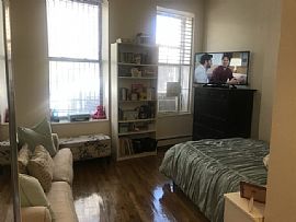 Althrough Hardwood Flooor Apartment For Rent. in New York, NY (Photo 2 of 5)