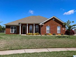 117 Summer Trace Ln, Madison, Al 35757 in Madison, AL