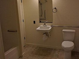        $1,025/mo1 Bd1 Ba640 Sqft  5006 Nicholson Rd, Vancouver, in Vancouver, WA (Photo 6 of 9)