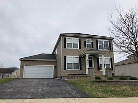 Beautiful 3 Bedroom 2.5 Bathroom Home in Aurora, IL
