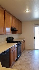 11186 Tuscolana St, Las Vegas, Nv 89141 in Las Vegas, NV (Photo 5 of 12)