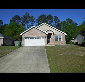 Charming 3 Bedroom 2 Bathroom in Crestview, FL