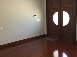 3 Beds 3.5 Baths in Miami Springs, FL (Photo 5 of 12)