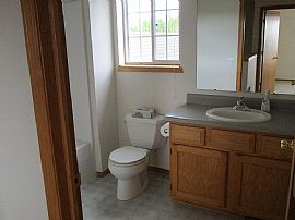 1609 Glacier Hill Dr, Madison, Wi 53704 in Madison, WI (Photo 7 of 7)