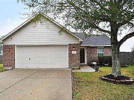 Charming  in San Leon, TX (Photo 2 of 6)