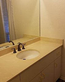        $2,200/mo2 Bd2 Ba810 Sqft  287 Mananai Pl # 48u, Honolul in Honolulu, HI (Photo 3 of 12)