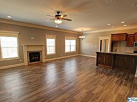 25789 Caldera Dr, Athens, Al 35613 in Athens, AL (Photo 4 of 9)