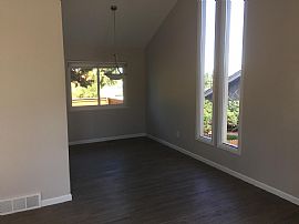 $3,000/mo4 Bd3 Ba1,725 Sqft 6016 S Kingston Cir, Englewood, Co  in Englewood, CO (Photo 11 of 12)