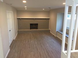 $3,000/mo4 Bd3 Ba1,725 Sqft 6016 S Kingston Cir, Englewood, Co  in Englewood, CO (Photo 5 of 12)