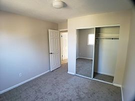 $3,000/mo4 Bd3 Ba1,725 Sqft 6016 S Kingston Cir, Englewood, Co  in Englewood, CO (Photo 6 of 12)