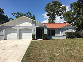 8147 Wooden Dr, Spring Hill, Fl 34606 in Spring Hill, FL