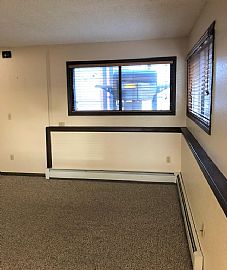 $1,100/mo2 Bd1 Ba1,100 Sqft 3710 Randolph St # 3, Anchorage, Ak in Anchorage, AK (Photo 2 of 10)
