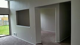 $1,450/mo2 Bd2 Ba1,161 Sqft 830 S 22nd Pl # A, Mount Vernon, Wa in Mount Vernon, WA (Photo 7 of 11)