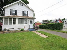 15 Kirkham St, Newington, Ct  in Newington, CT (Photo 8 of 12)