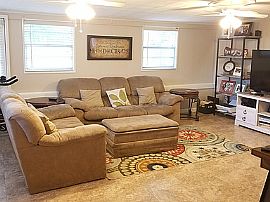 1751 Horton Dr, Orange Park, Fl 32073 in Orange Park, FL (Photo 9 of 12)