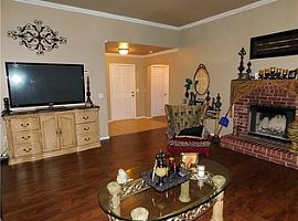 2012 Silver Fox Dr, Edmond, Ok 73003 3 Beds 2 Baths 1,632 Sqft in Edmond, OK (Photo 12 of 12)