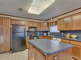 2012 Silver Fox Dr, Edmond, Ok 73003 3 Beds 2 Baths 1,632 Sqft in Edmond, OK (Photo 7 of 12)