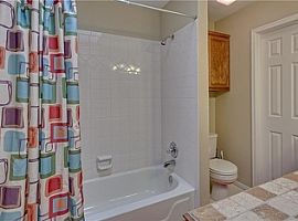 2012 Silver Fox Dr, Edmond, Ok 73003 3 Beds 2 Baths 1,632 Sqft in Edmond, OK (Photo 9 of 12)