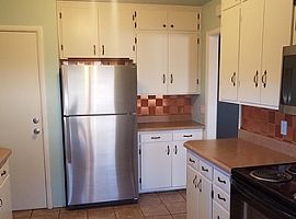 4805 Pierre St, Rapid City, Sd 57702 4 Beds 2 Baths 2,152 Sqft in Rapid City, SD (Photo 5 of 11)