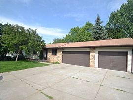 6300 Zealand Ave N, Brooklyn Park, Mn 55428 3 Beds 3 Baths 2,32 in Brooklyn Park, MN