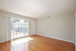 Beautiful 3 Bedroom Home in Downey, CA (Photo 2 of 12)