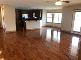 128 Quiet Way, Hurricane, Wv 25526 in Hurricane, WV (Photo 4 of 5)