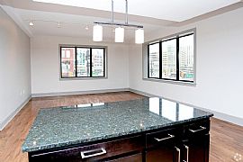 $1,600/mo1 Bd1 Ba742 Sqft 10 E Grand River Ave # 304, Detroit,  in Detroit, MI (Photo 8 of 9)