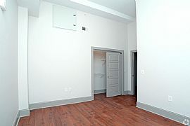 $1,600/mo1 Bd1 Ba742 Sqft 10 E Grand River Ave # 304, Detroit,  in Detroit, MI (Photo 9 of 9)
