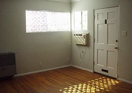 1 in North Hollywood, CA (Photo 2 of 5)