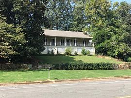 803 Alabama Ave, Sheffield, Al 35660 in Sheffield, AL