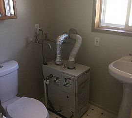 3 Bed 1 Bath in North Pole, AK (Photo 7 of 9)